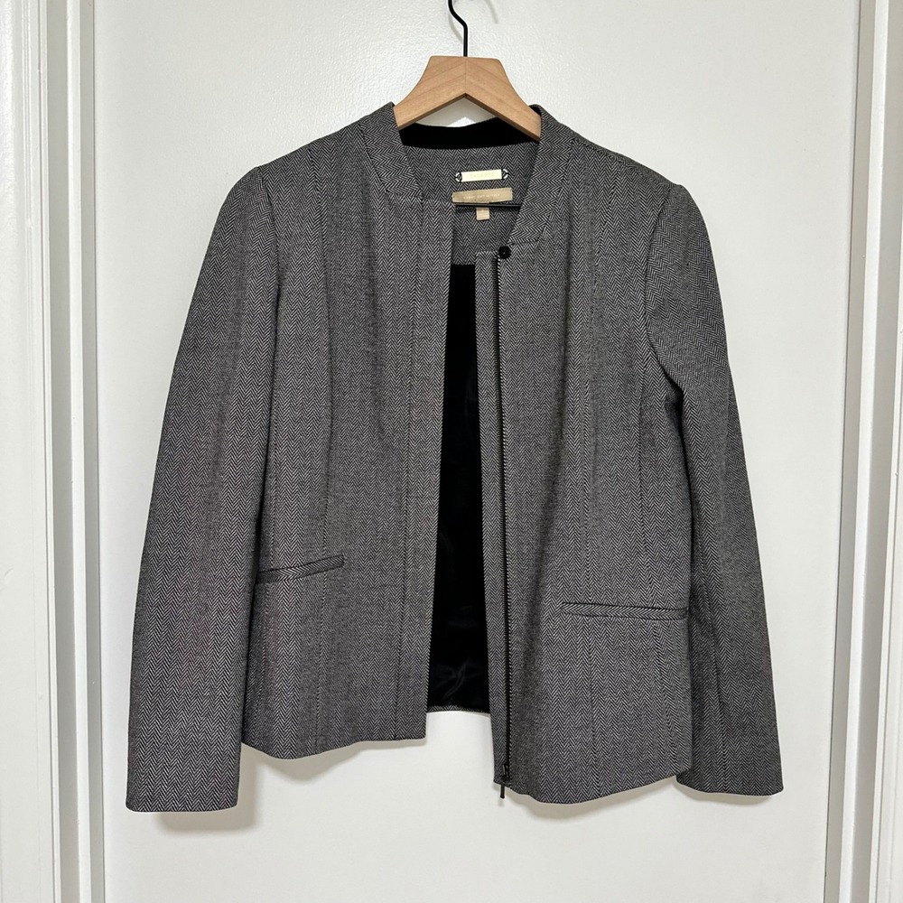 TALBOTS | Italian Luxe Knit Herringbone Front‎ Zip Collarless Blazer Jacket, 8 - Picture 3 of 8